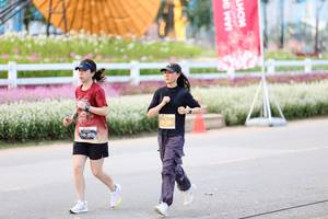 BIB: 
                            <button type="button" onclick="openModal(27843730)" class="btn btn-primary btn-sm float-right btn-popup" data-toggle="modal" data-target=".modal-high-quality">
                        <i class="fas fa-shopping-cart"></i> Add to Cart
                    </button>
                                            <button type="button" onclick="isThisMe(27843730, true)" class="btn btn-success btn-sm float-right btn-popup btn-isme hidden" data-toggle="tooltip" data-placement="bottom" title="นี่คือรูปของคุณใช่ไหม คลิกที่นี่เพื่อเอาเข้าอัลบั้ม">
                        <i class="fas fa-plus"></i> Add to album
                    </button>
                    <button type="button" onclick="isThisMe(27843730, false)" class="btn btn-warning btn-sm float-right btn-popup btn-isnotme hidden">
                        <i class="fas fa-ban"></i> Remove from album
                    </button>